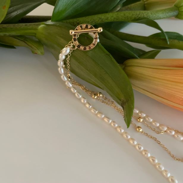 Luxurious Double Layer Pearl Close beade Double Layered Pearl Necklace