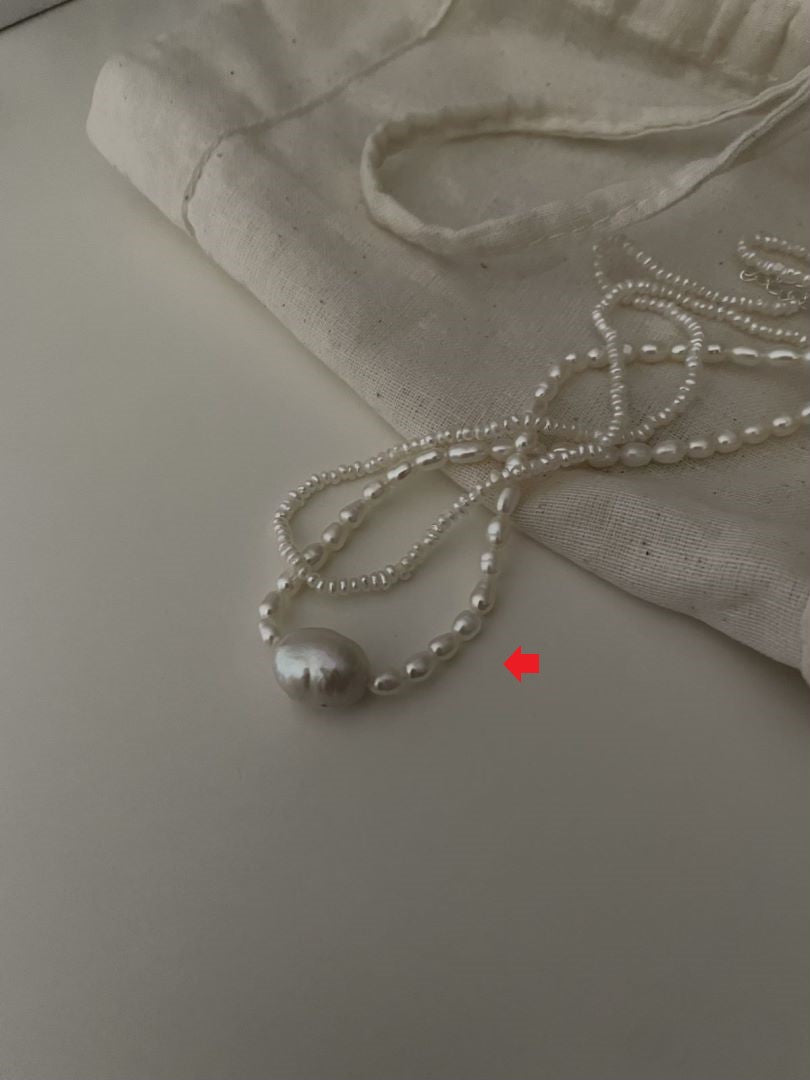 Unique Silver Clasp Natural Freshwater Baroque and drop Pearl Necklace
