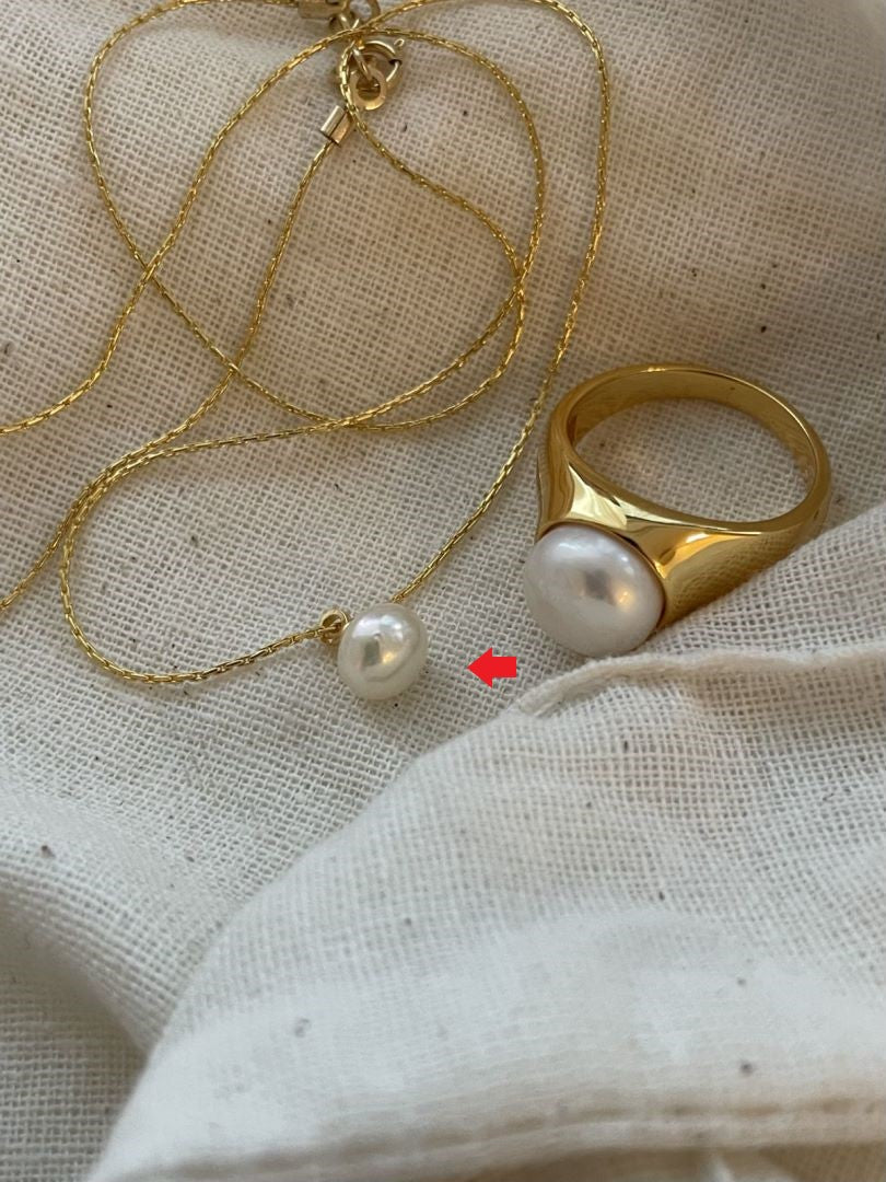 Unique Gold Ring and Strand Fresh Water Pearls Pendant Golden Necklace