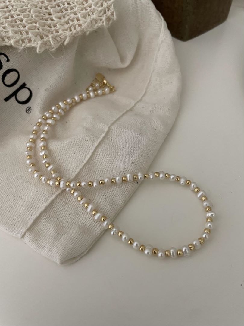 Gold Flat Beads Natural Freshwater Pearls Necklace Ladies Luxury watch