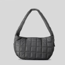 Large capacity quilted cotton-padded bag niche Ring-lattice diagonal dumpling bag Fashion bubble cloud bag