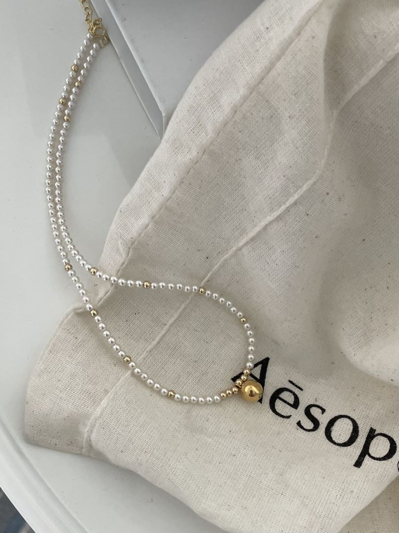 Swarovski shining flawless luster tiny rice pearls 14k solid gold bead