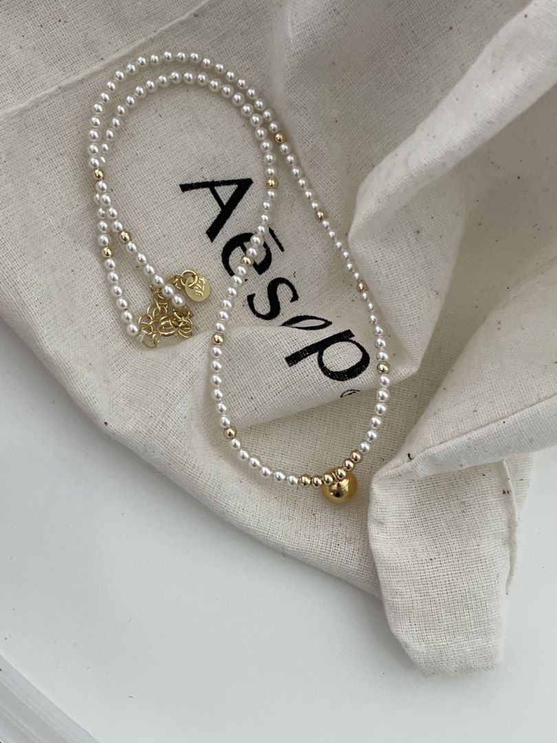 Swarovski shining flawless luster tiny rice pearls 14k solid gold bead
