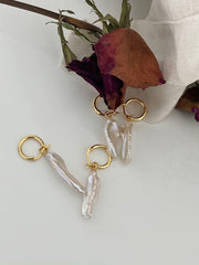 Earrings - P 366