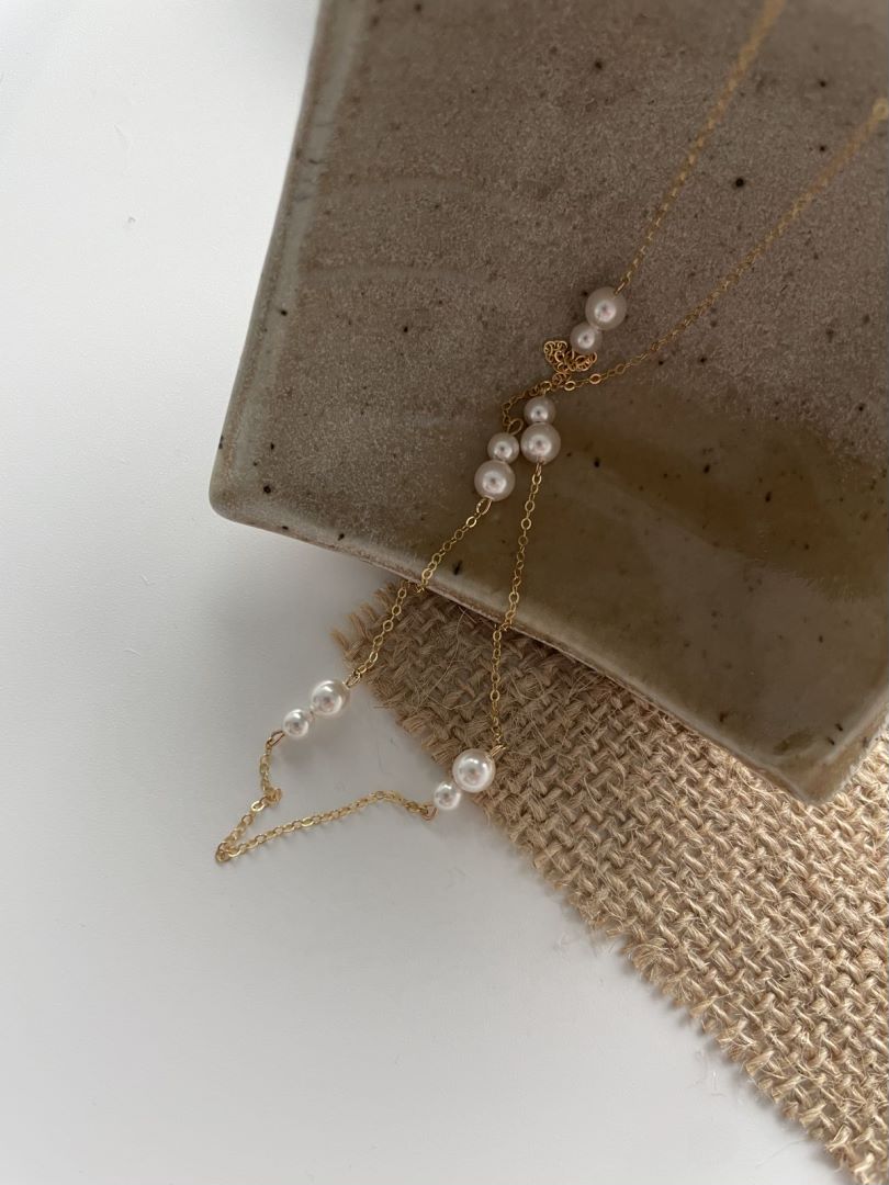 Dainty Natural Gold Raindrop Freshwater Beads Pearls stations Necklace
