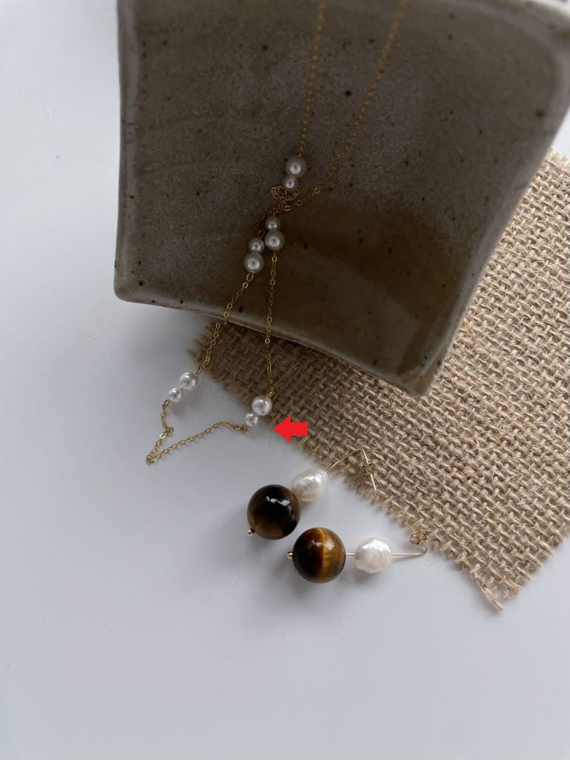 Dainty Natural Gold Raindrop Freshwater Beads Pearls stations Necklace