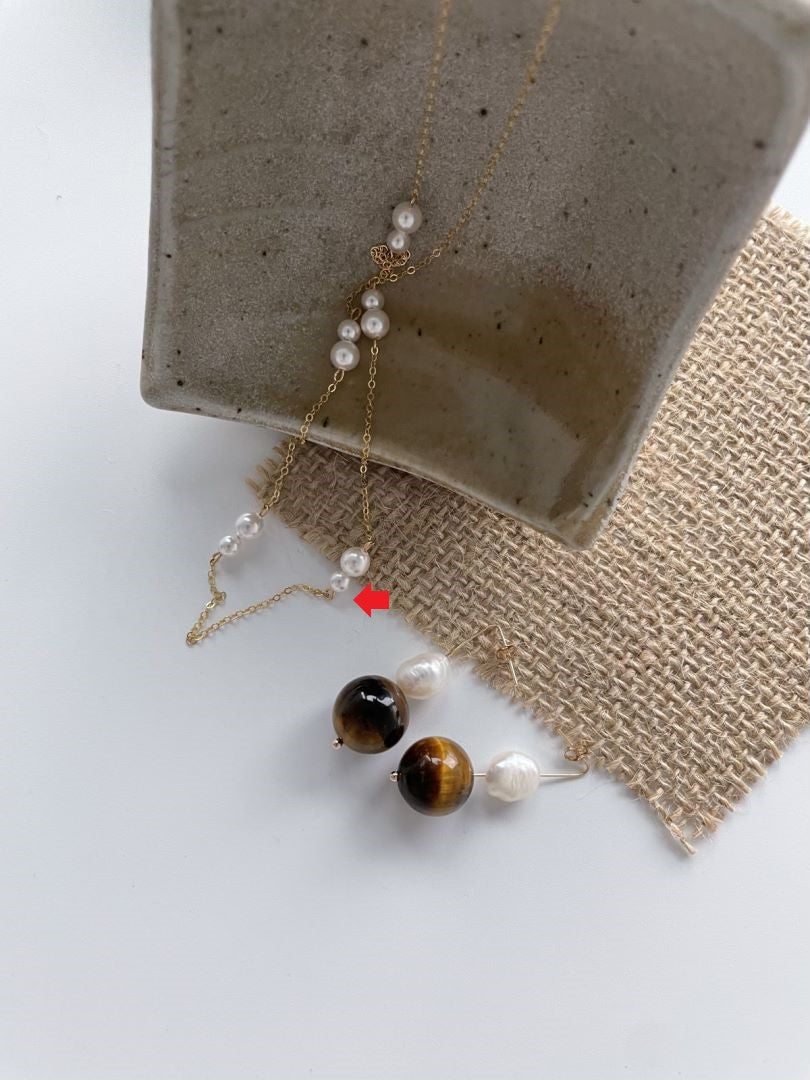 Dainty Natural Gold Raindrop Freshwater Beads Pearls stations Necklace
