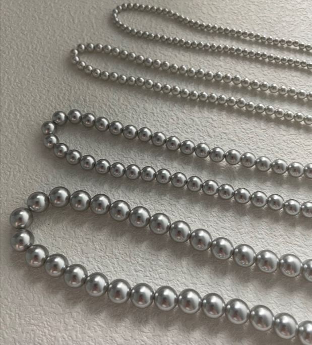 Canguro Vintage grey Silver and white akoya Pearls choker Necklace 5cm