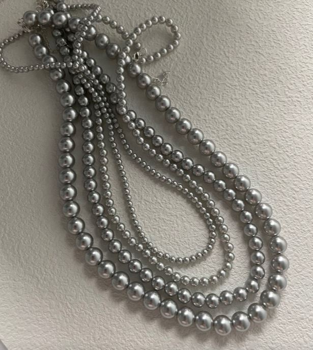 Canguro Vintage grey Silver and white akoya Pearls choker Necklace 5cm