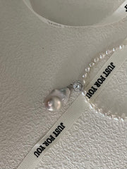 Necklace - Baroque 582
