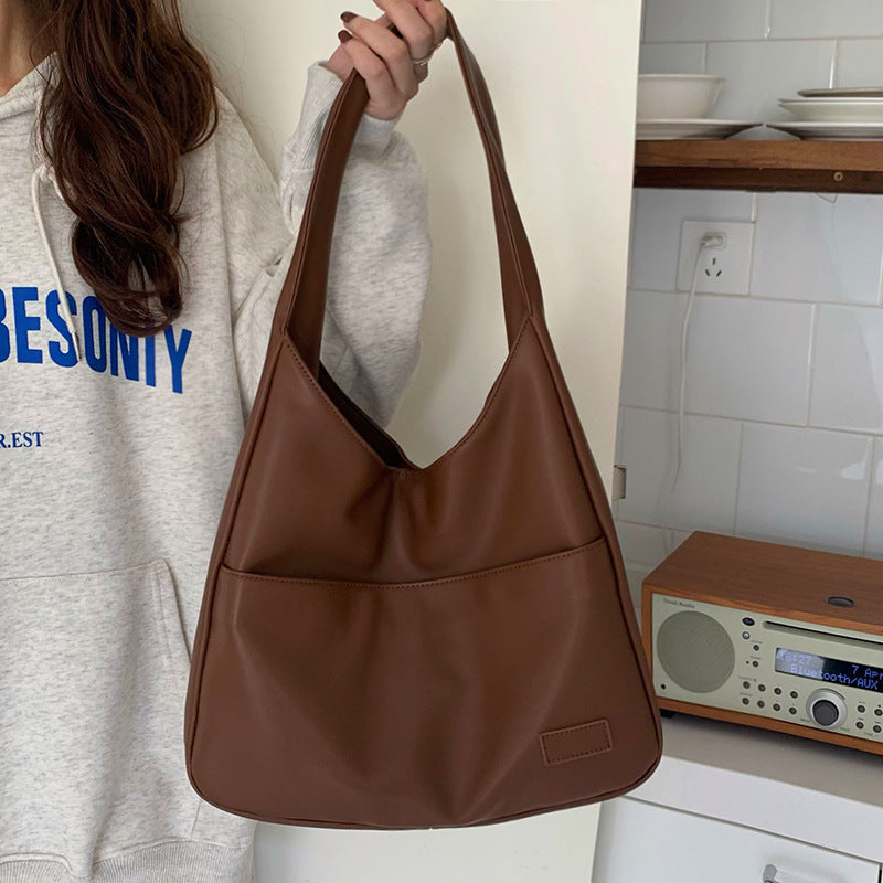 Large capacity bags Female autumn and winter new fashion simple commuter underarm shoulder bag student class Tote bag