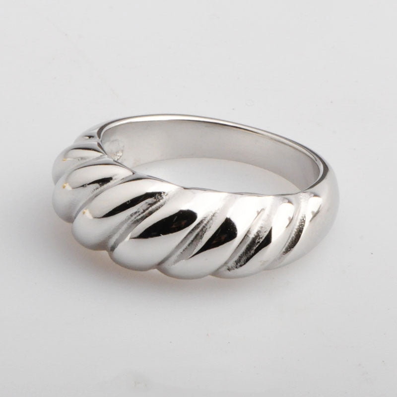 Creative retro titanium steel ring